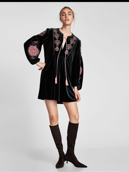 Zara Dresses & Skirts - Zara green Velvet Embroidered Babydoll Dress with Pink Accents